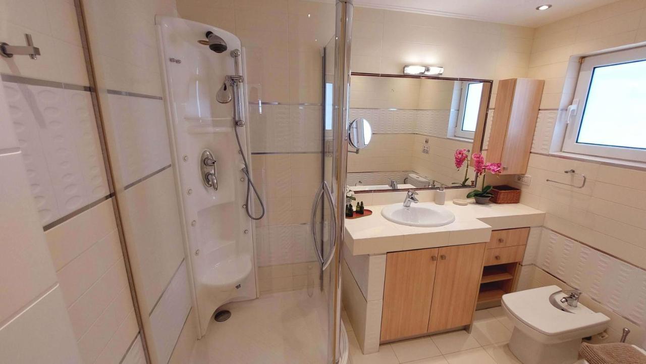 Holiday Villa Sunjoy Close To The Beach 苏尼翁 外观 照片
